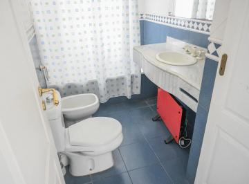 Casa · 244m² · 8 Ambientes · 2 Cocheras · Venta Casa 8 Amb - Club de Campo Pueyrredón