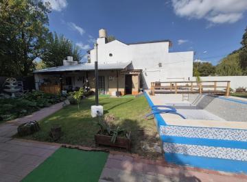 rs:xl5den7b37rk998nexgp3evy · Casa Quinta en Venta Villa Luzuriaga con Pileta