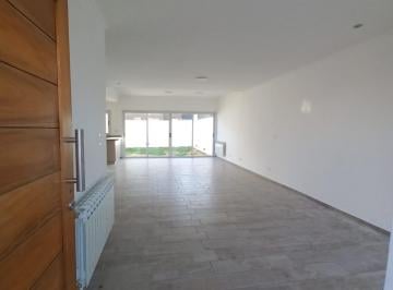 Casa de 3 ambientes, Córdoba · Duplex 3 Dorm. - Alquiler