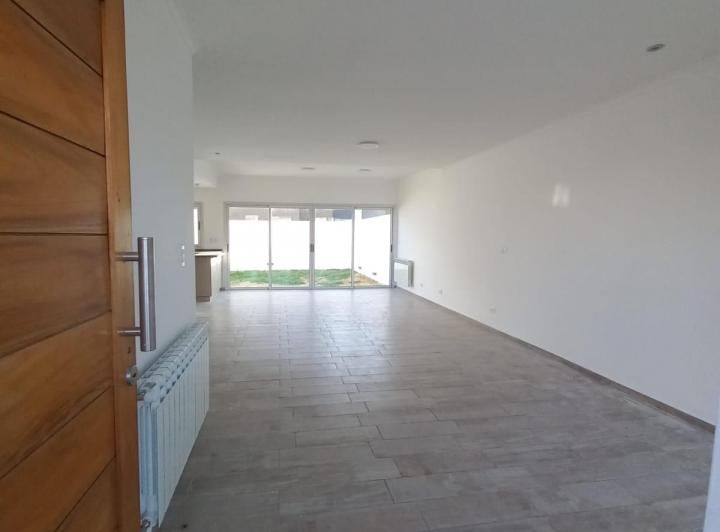 Casa · 130m² · 3 Dormitorios · 1 Cochera