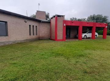 Casa · 135m² · 3 Ambientes · 2 Cocheras · Casa a La Venta San Javier