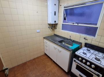 Departamento en Venta de 2 ambientes  · Venta Depto 2 Amb Pb Patio Apto Credito Floresta