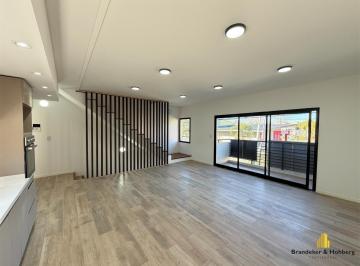Casa · 125m² · 4 Ambientes · 1 Cochera · Dúplex 4 Ambientes a Estrenar con Cochera Para Dos Autos, Jardín y Balcones – Tigre Centro