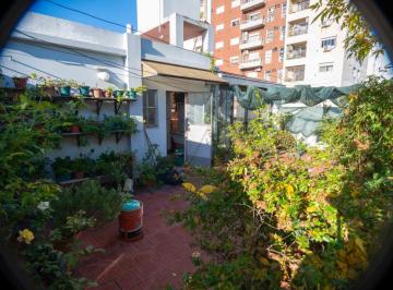 PH de 8 ambientes, Liniers · Oportunidad Única en Liniers: 2 Phs en Block / Entrada Independiente / Garage / Terrza - Oliden 400