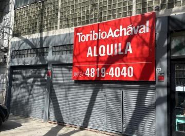 Depósito · 479m² · Depósito en Alquiler de 479 m² con Doble Altura, Ingreso Camionetas y Oficinas - Roseti 1610, Caba