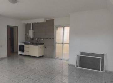 Departamento · 60m² · 2 Dormitorios · Interno a m de Bv