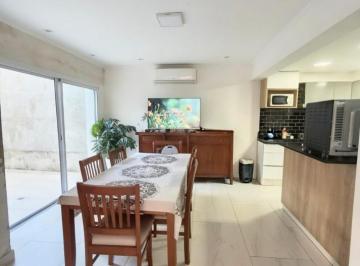 Casa · 140m² · 3 Dormitorios · Casa Interna a Una Cuadra de La Costanera