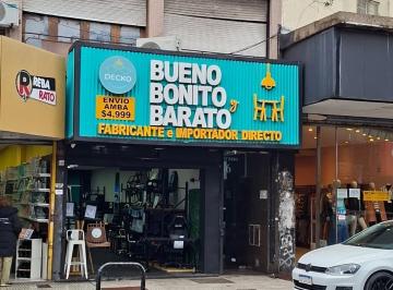 Local comercial · 127m² · Excelente Local Comercial en Moron Centro
