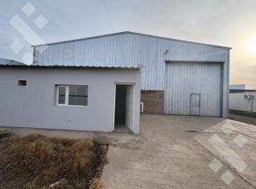 Bodega-Galpón · 2000m² · Nave Industrial en Cipolletti