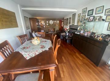 Departamento · 104m² · 4 Ambientes · 1 Cochera · Venta Piso Exclusivo 3 - 4 Dorm. con Vista Al Rio