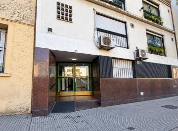 Departamento · 24m² · 1 Ambiente · Dpto. 2 Amb Lateral Luminoso 24,19 m² a m. Av Rivadavia Subte a