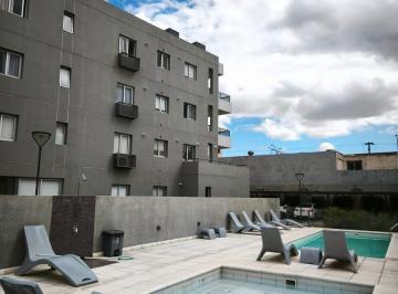 Departamento · 61m² · 5 Ambientes · 1 Cochera · Departamento en Venta 2 Dorm. 1 Baño Parrilla Pileta Sum y Cochera