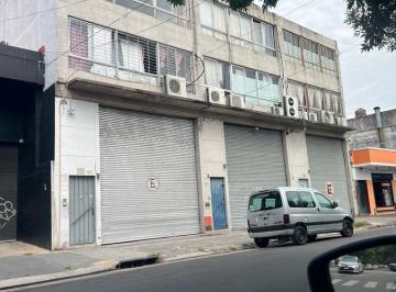 Depósito · 640m² · Depósito en Alquiler 640 m² - Flores