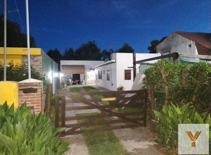 Casa · 113m² · 3 Ambientes · 3 Cocheras