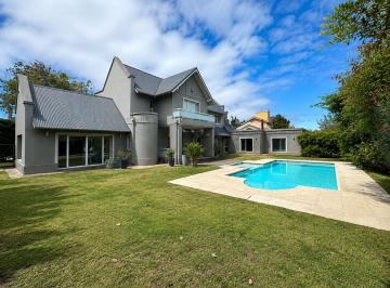 Casa · 380m² · 7 Ambientes · 3 Cocheras · Casa Venta 7 Amb. Bco Provincia con Financiacion