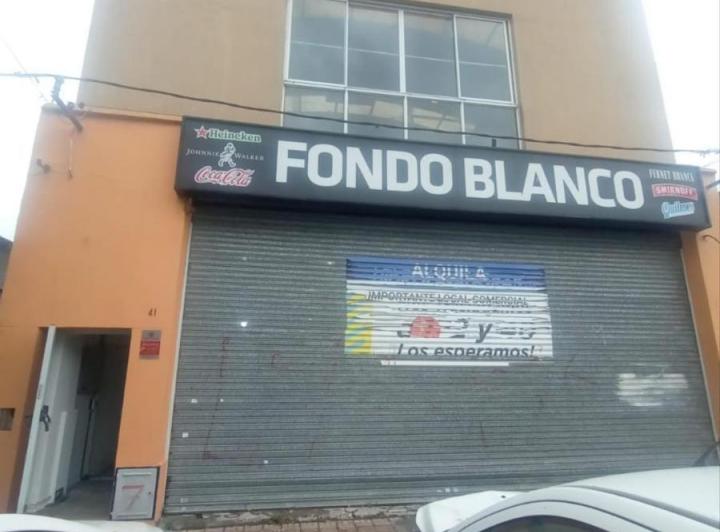 Local comercial · 497m²