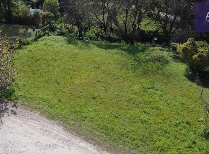 Terreno · 989m²
