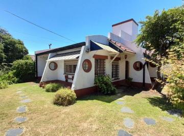 PH · 130m² · 4 Ambientes · 1 Cochera · Venta Casa 4 Amb - Gran Parque - Cerca de La Costa