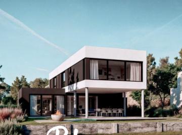 Casa · 250m² · 5 Ambientes · 1 Cochera · Casa en Venta en Náutico Villanueva, Villanueva, Tigre
