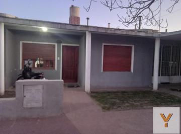 Casa · 190m² · 3 Ambientes · Casa en Venta - 2 Dorm. 1 Baño - Río Cuarto