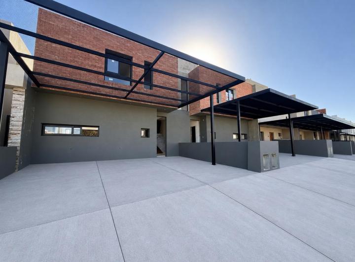 PH · 150m² · 5 Ambientes · 2 Cocheras