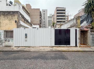 Terreno · 190m² · 1 Ambiente · Terreno Baldio Sobre La Mejor Cortado de La Zona Río