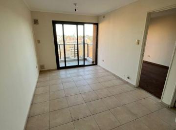 Departamento de 2 ambientes, Córdoba · Nazareno Vi: Departamento Piso 11 - Muy Luminoso - Cocina Separada
