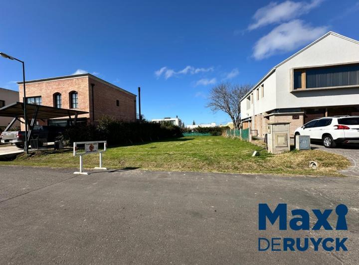 Terreno · 473m²