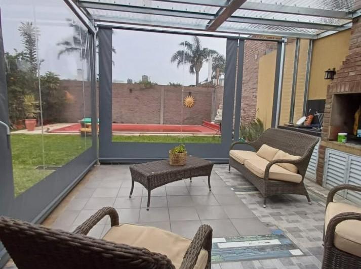 Casa · 160m² · 5 Ambientes · 1 Cochera