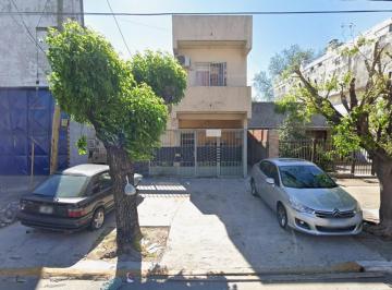 PH de 3 ambientes, La Matanza · PH 3 Ambientes con Patio - Ingreso por Pasillo