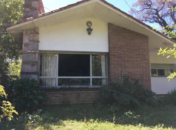 Casa · 160m² · 3 Ambientes · 2 Cocheras · Casa en Venta 2 Dorm, Agua de Oro
