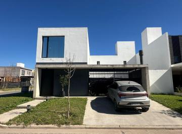 FACHADA · Duplex en San Ignacio Village de Manantiales
