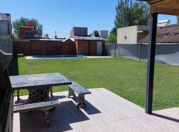 Casa · 42m² · 2 Ambientes · 2 Cocheras · Casa en Acequias del Aire