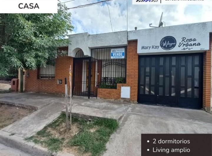 Casa · 96m² · 3 Ambientes · 1 Cochera