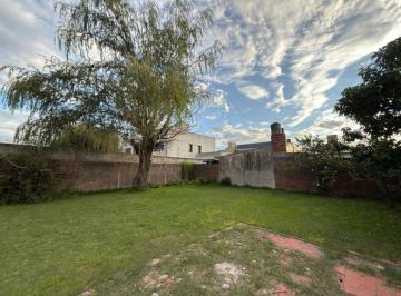 Casa de 8 ambientes, Gualeguaychú · Dos Propiedades Linderas en Pleno Centro de Gualeguaychú Ideal Para Inversión