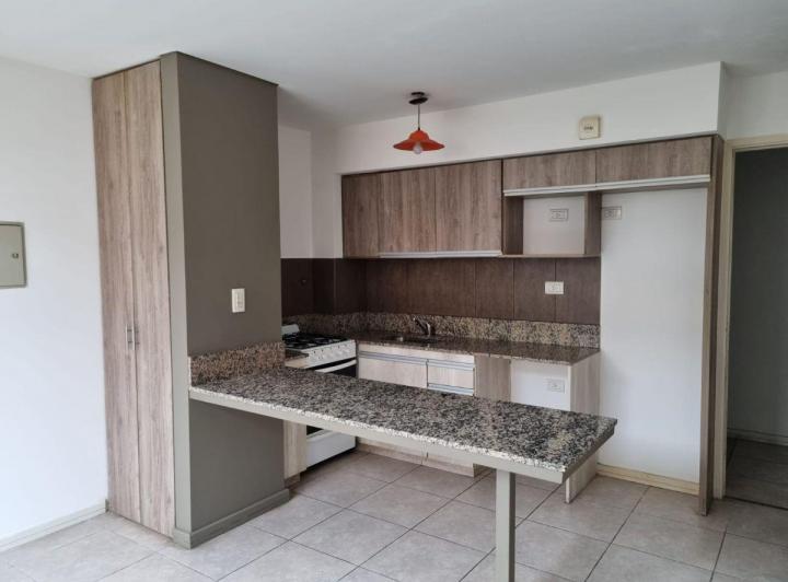 Departamento · 40m² · 2 Ambientes · 1 Cochera