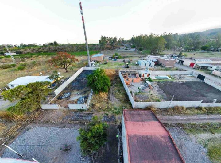 Terreno · 593m²