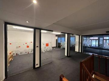 Oficina comercial · 142m² · Amplia Oficina 142 m² - Venta / Microcentro
