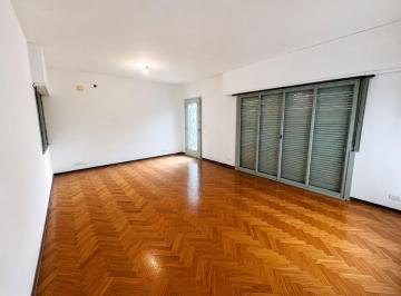 Casa de 6 ambientes, Tres de Febrero · Alquiler Hermosa Casa Refaccionada en Ciudad Jardin Zeppeling y Wright
