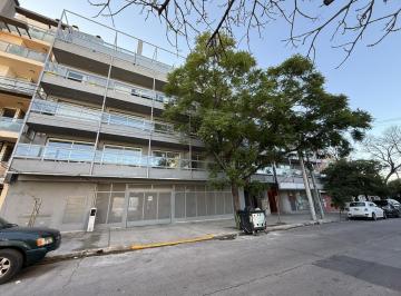 Departamento · 40m² · 3 Ambientes · Alquiler Departamento 1 Dorm. General Paz. con Pileta y Seguridad 24 Hs!