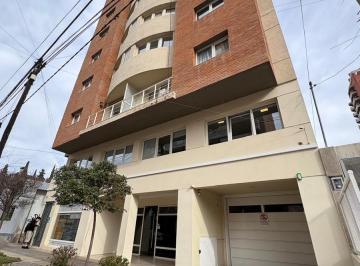 Departamento · 60m² · 3 Ambientes · Alquiler Depto 2 Dorm. Yrigoyen Al 720 Pleno Centro