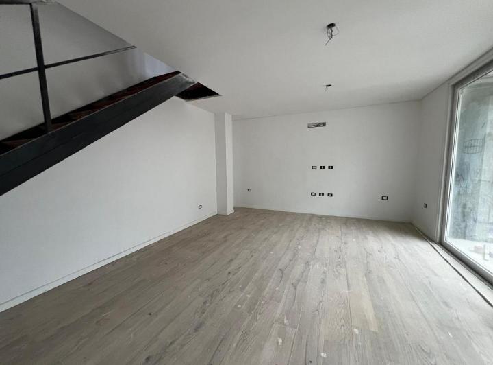 PH · 145m² · 4 Ambientes · 2 Cocheras