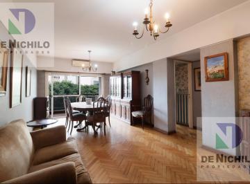 Departamento · 78m² · 3 Ambientes · 1 Cochera · Venta 3 Ambientes con Dependencia, Balcón, Baulera y Cochera en Av Caseros Al 700, San Telmo.