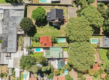 Casa · 238m² · 6 Ambientes · 3 Cocheras · Importante Casa en Zona Norte