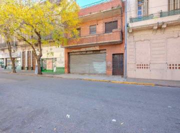 Casa · 430m² · 6 Ambientes · Venta en Block - Local - Deposito - 2 Uf - Permuta
