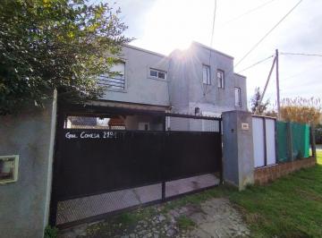 Casa · 175m² · 5 Ambientes · 2 Cocheras · Venta Casa Multifamiliar 5 Ambientes Esquina Piscina Cochera Benavidez Tigre