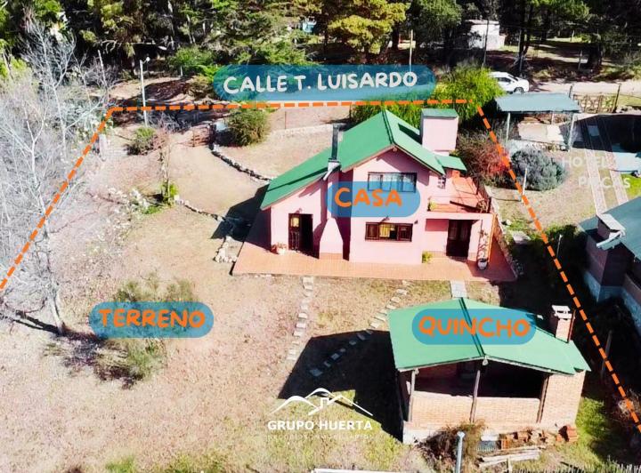 Casa · 170m² · 8 Ambientes · 1 Cochera