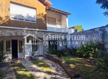 Casa · 166m² · 4 Ambientes · 2 Cocheras · Casa 4 Ambientes Venta Lomas de Zamora