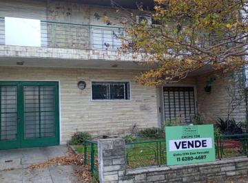 Casa de 6 ambientes, San Isidro · En Venta Casa Martinez 3 Dorm.. a m de Paraná