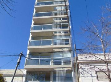 Departamento de 2 ambientes, La Plata · Departamento en Alquiler en 49 N° 1068 E/ 16 y 17, La Plata